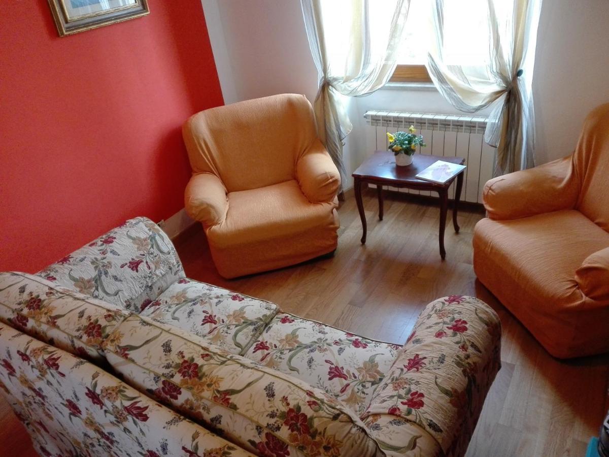 La Torretta Bed & Breakfast Torriglia エクステリア 写真